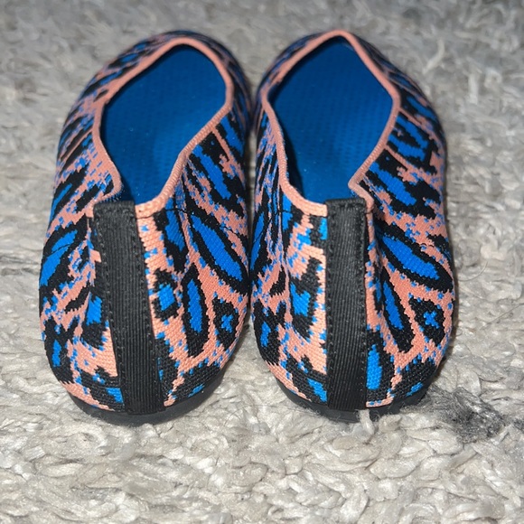 Flats - Picture 3 of 6